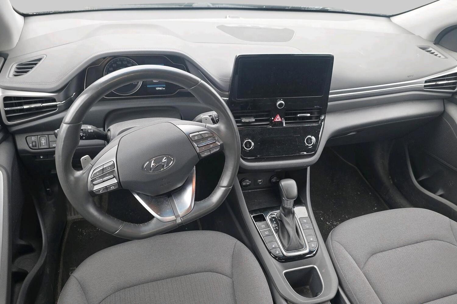 Hyundai IONIQ plug-in vaihtoauto