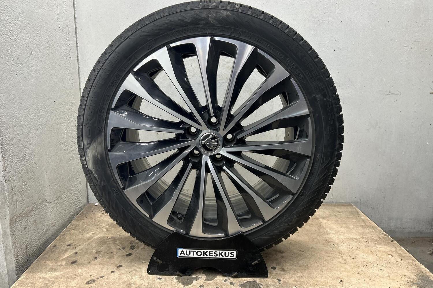 Skoda Enyaq vaihtoauto