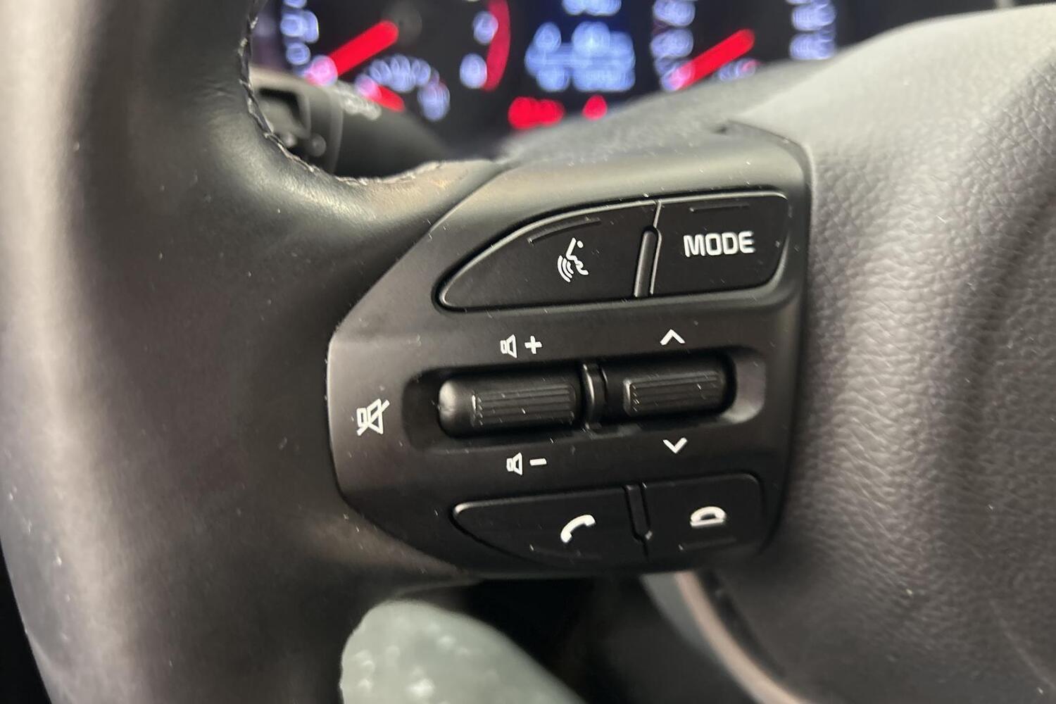 Kia Stonic vaihtoauto