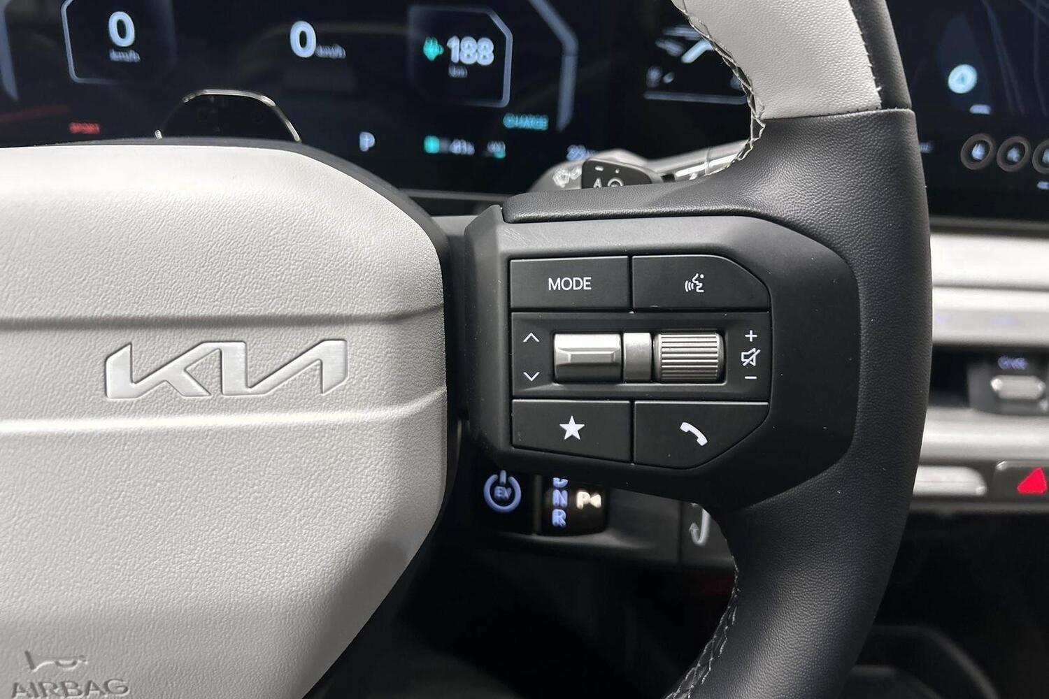 Kia EV4 vaihtoauto