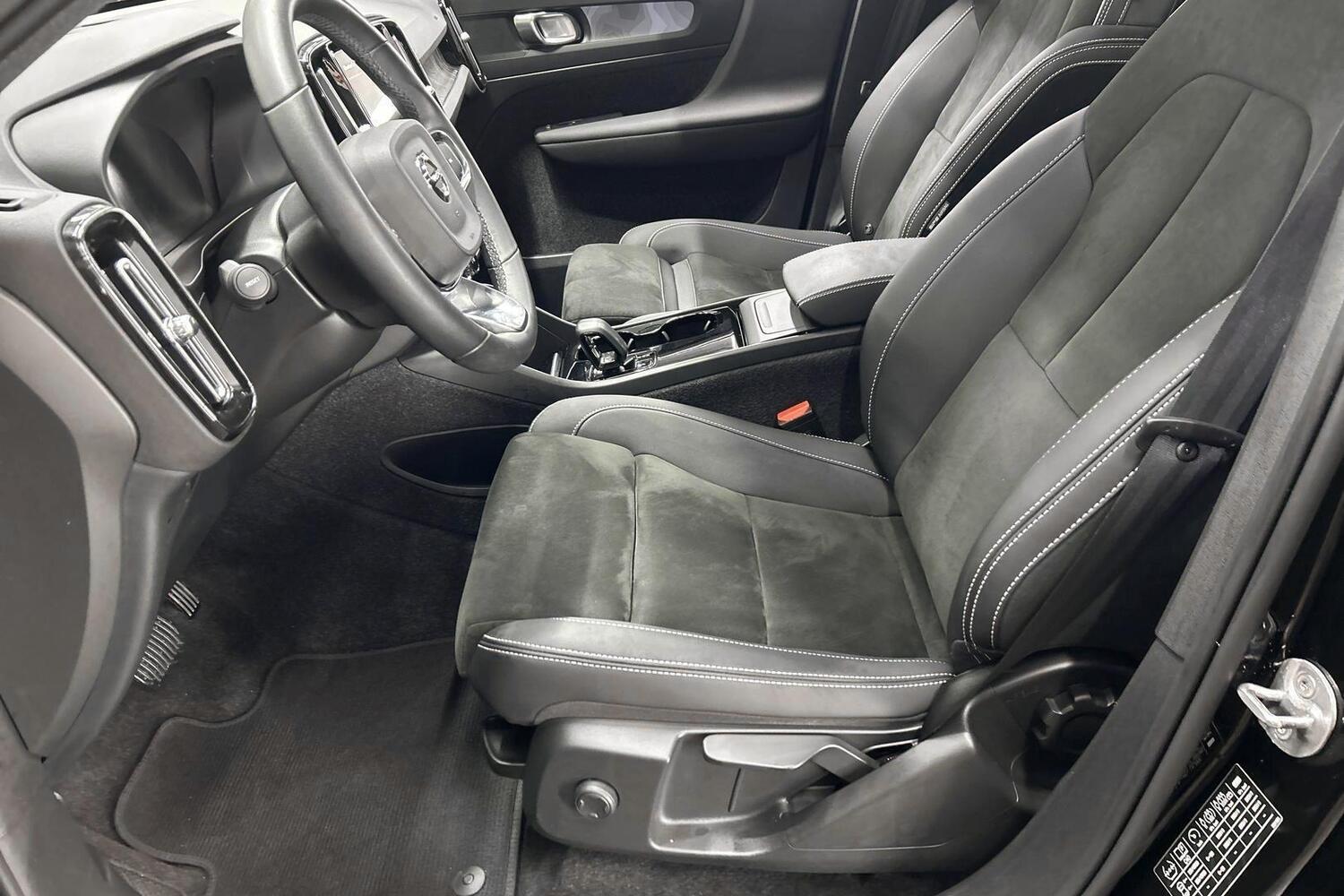 Volvo C40 vaihtoauto