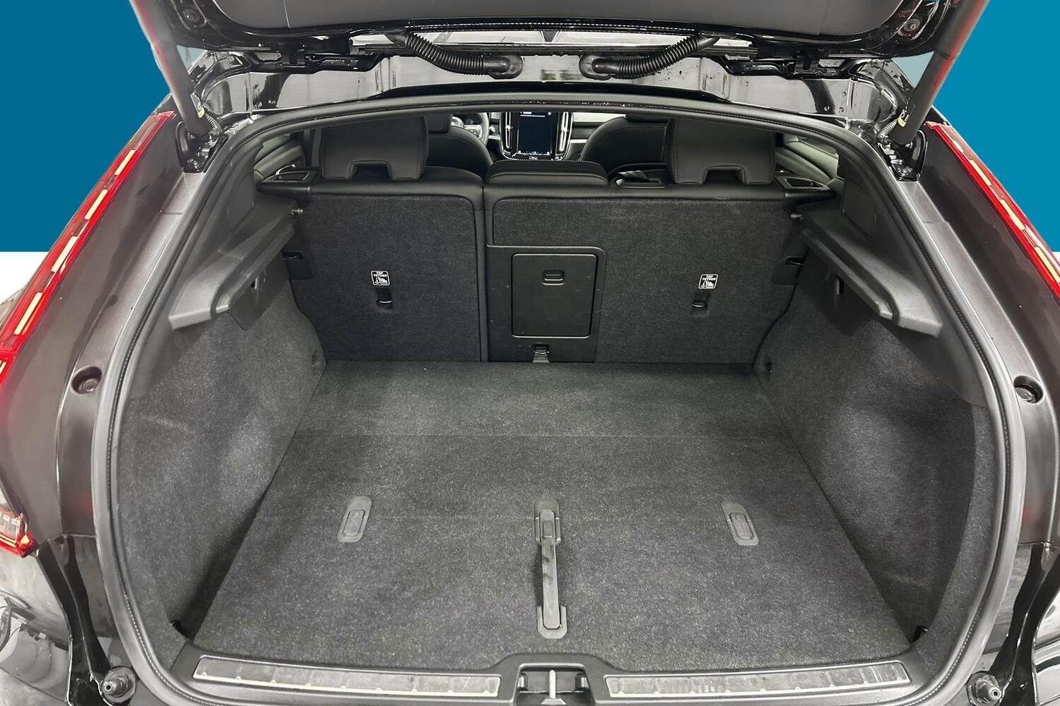 Volvo C40 vaihtoauto