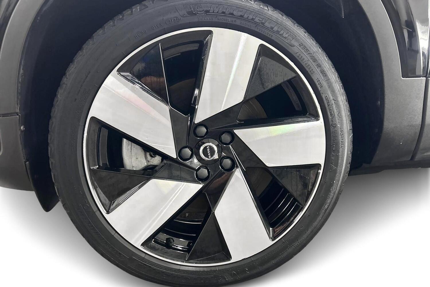 Volvo C40 vaihtoauto
