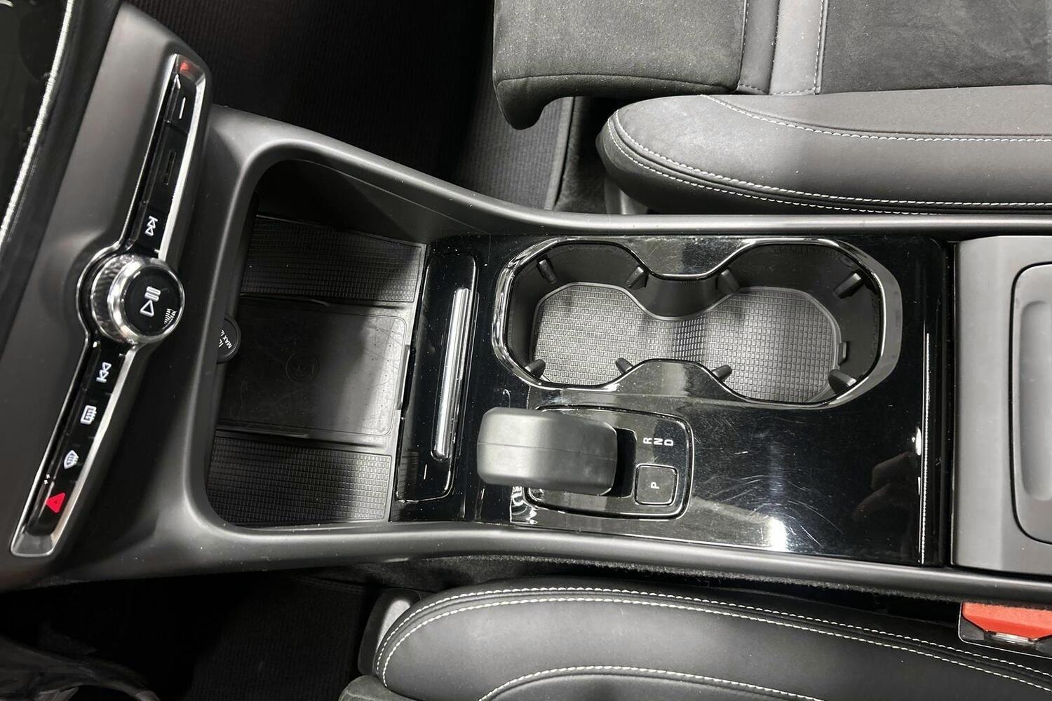 Volvo C40 vaihtoauto