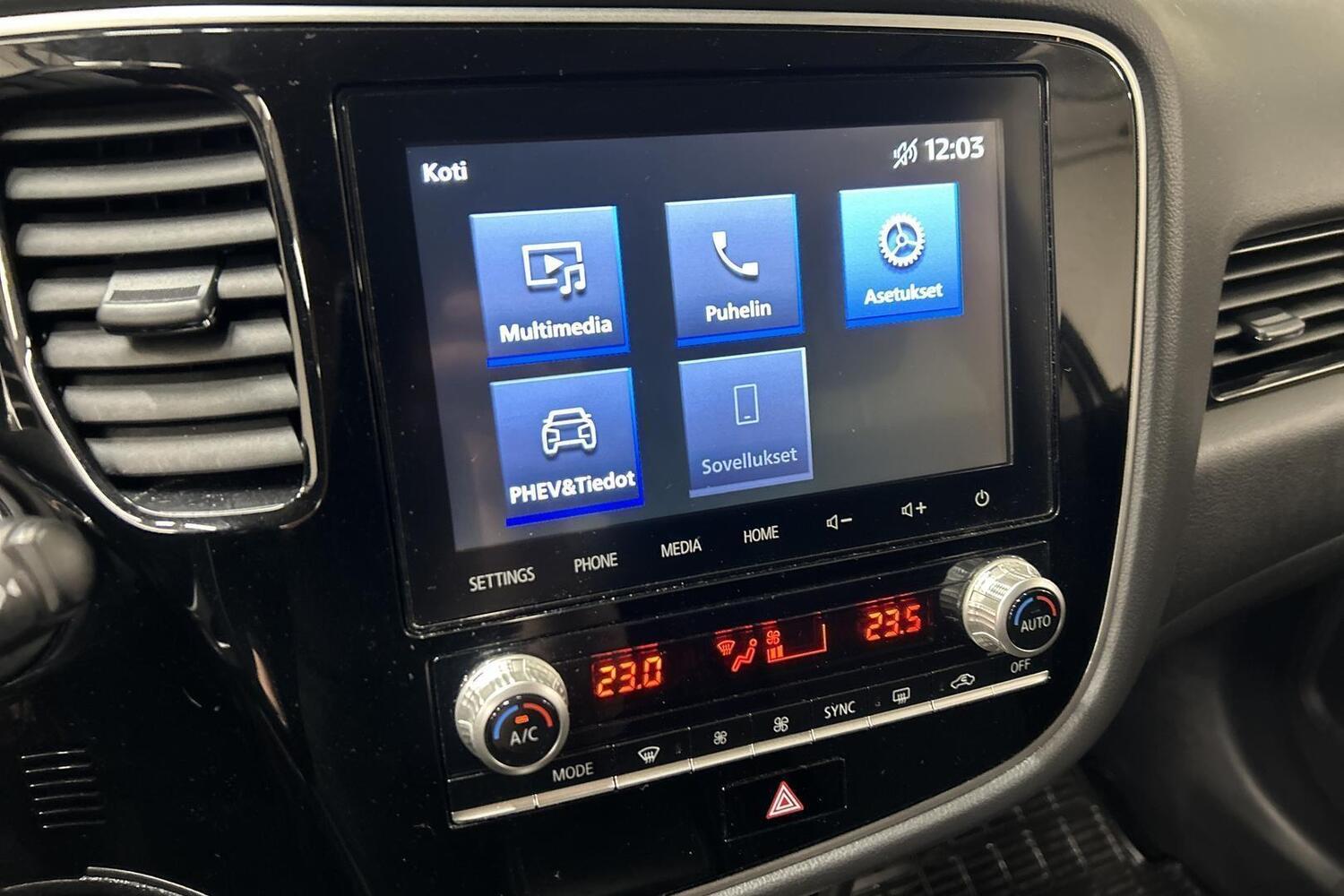 Mitsubishi Outlander PHEV vaihtoauto