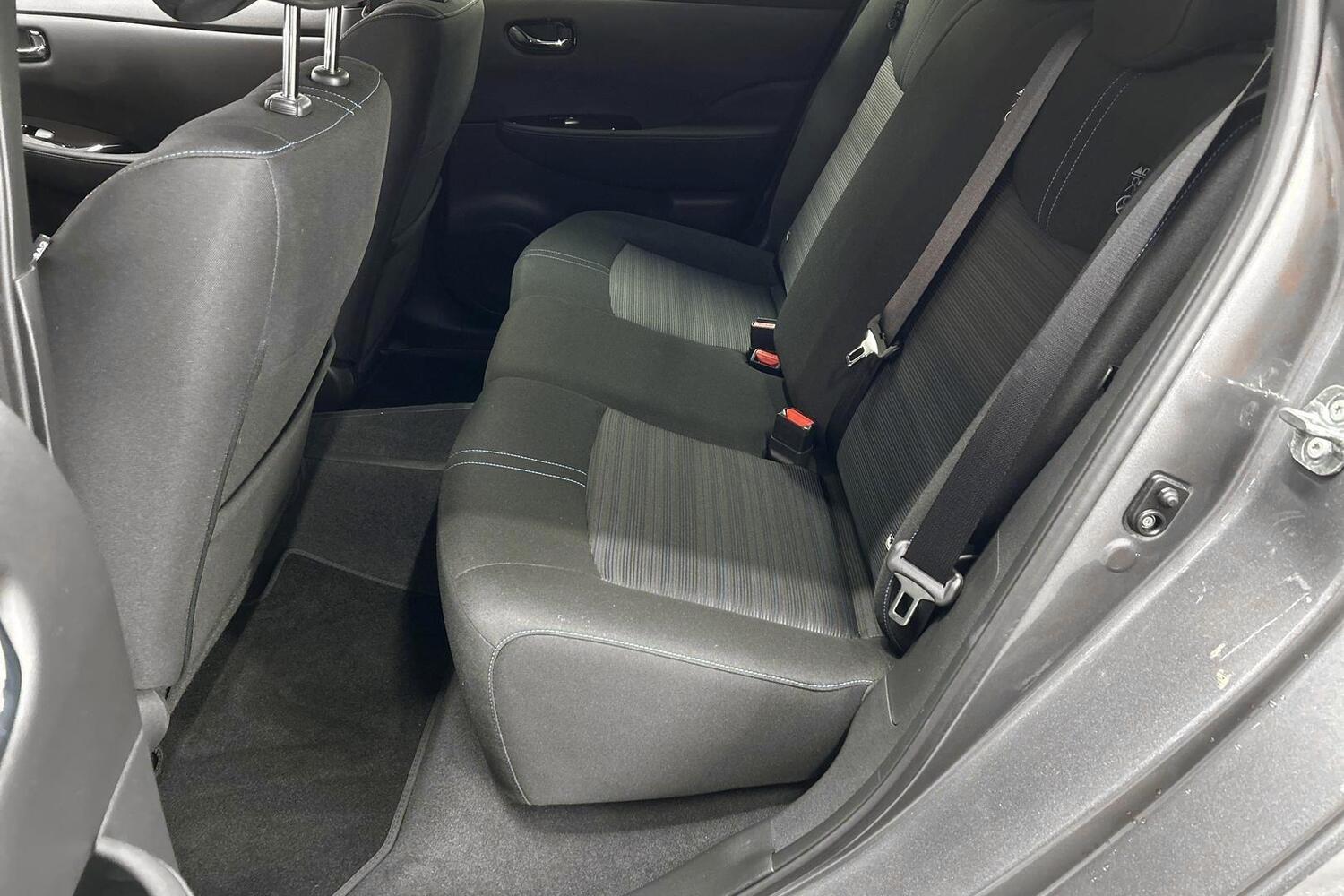 Nissan Leaf vaihtoauto