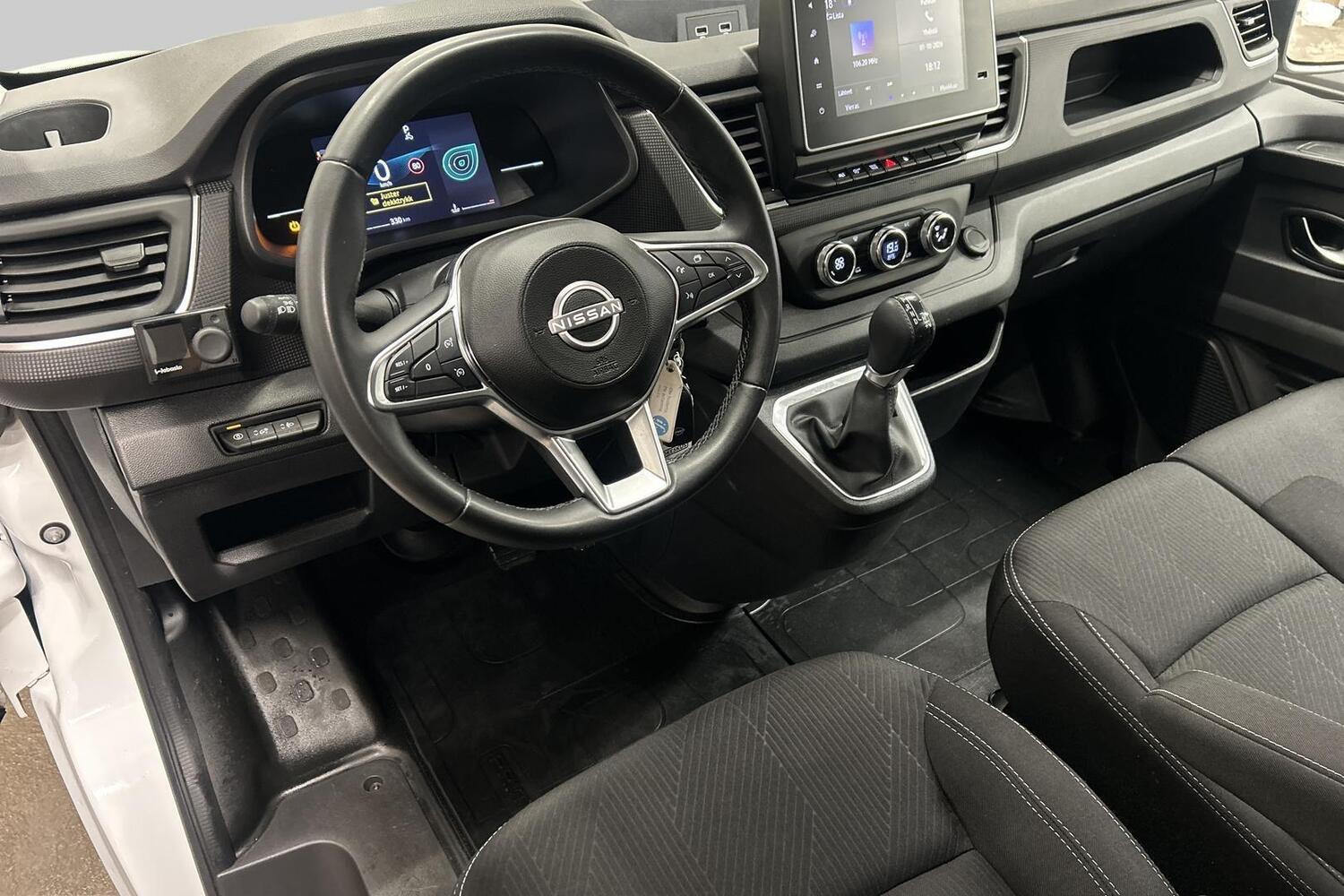Nissan Primastar vaihtoauto