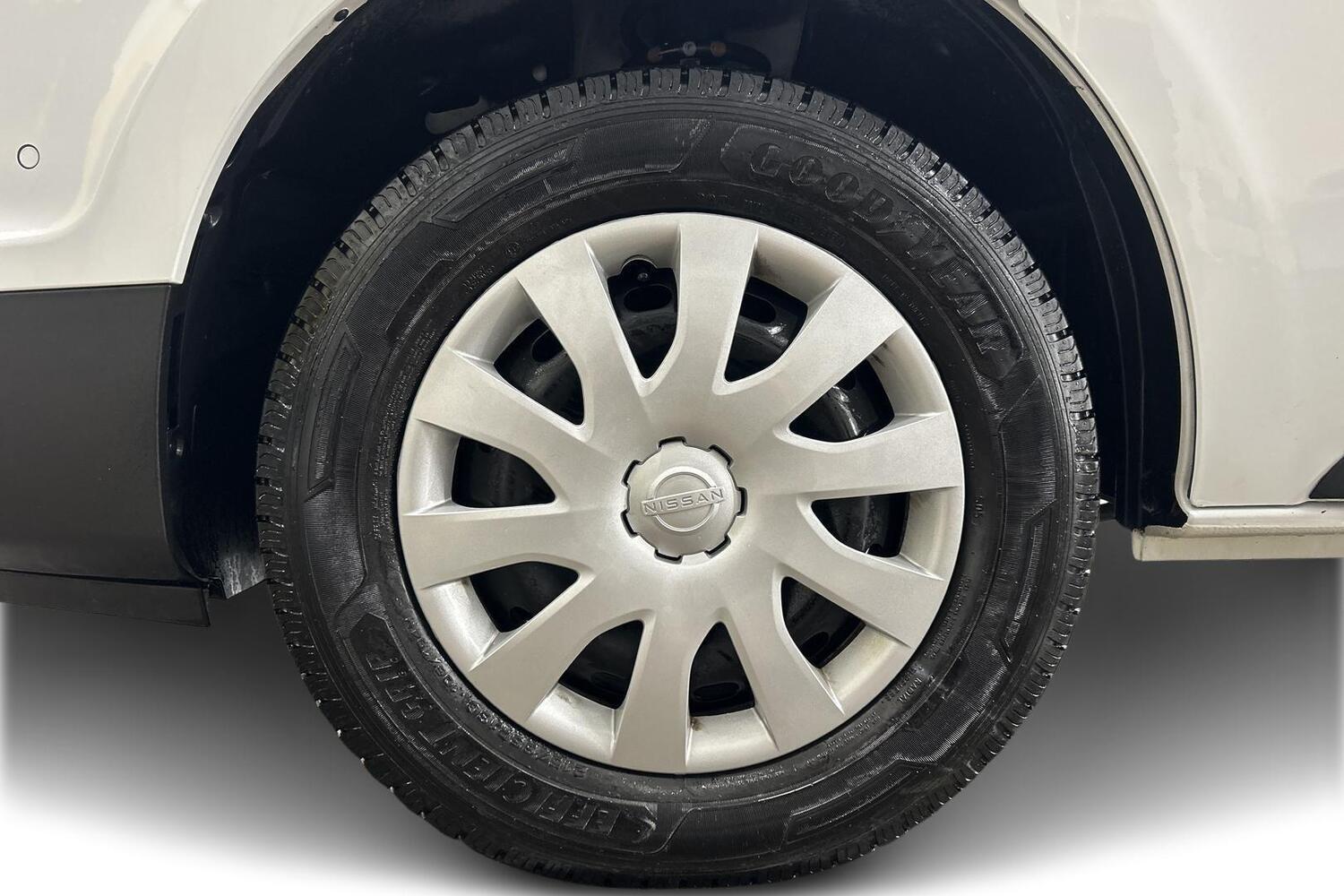 Nissan Primastar vaihtoauto