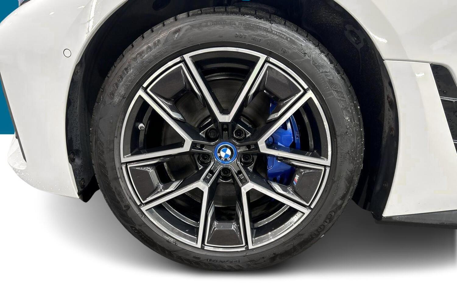 BMW i4 M50 vaihtoauto