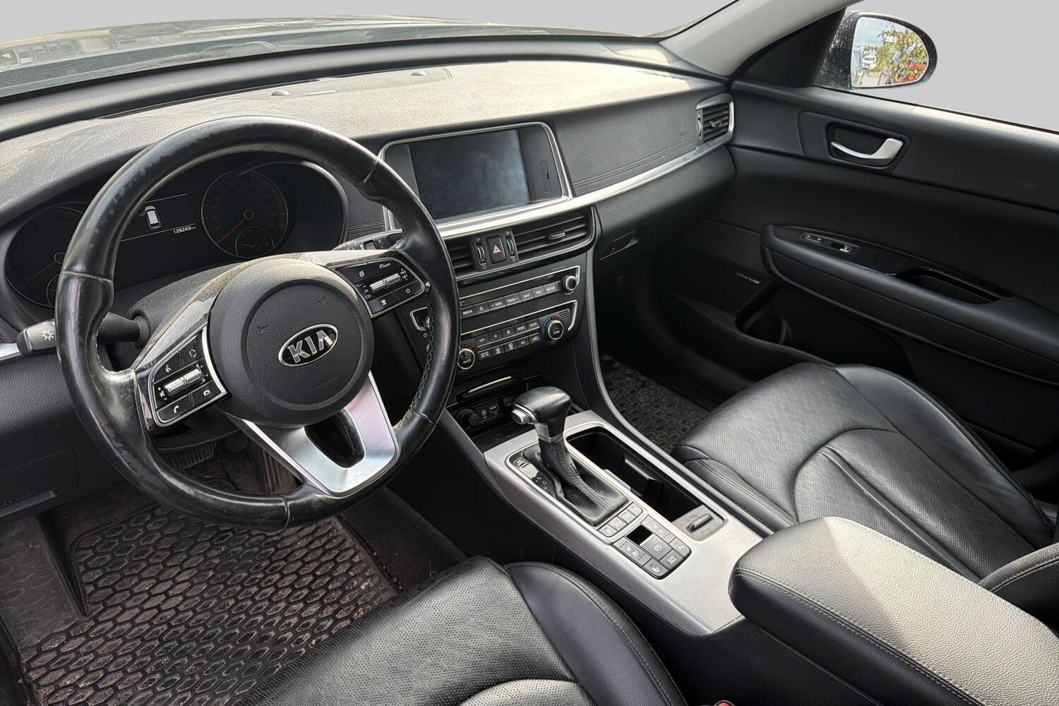 Kia Optima vaihtoauto