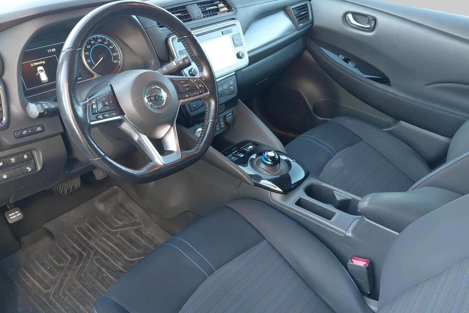 Nissan Leaf vaihtoauto