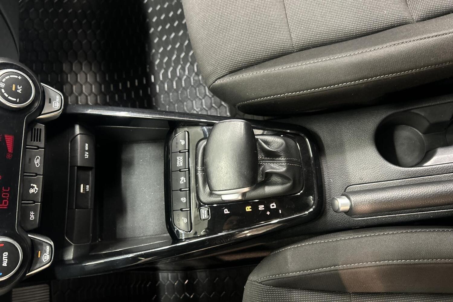 Kia Rio vaihtoauto