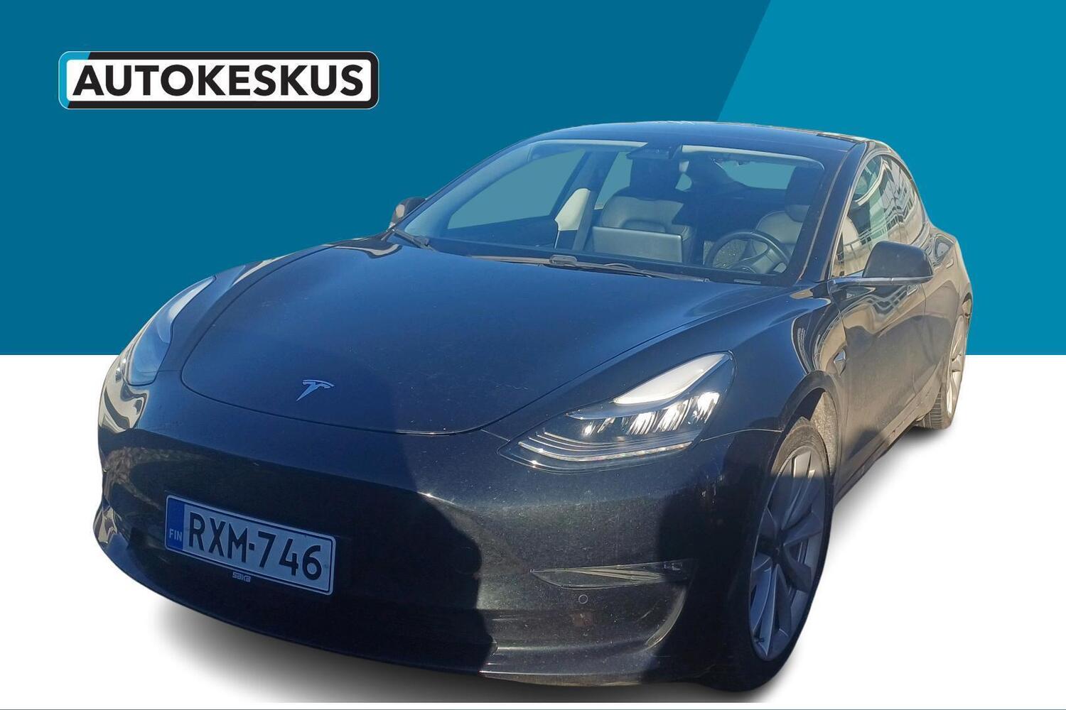 Tesla Model 3 vaihtoauto