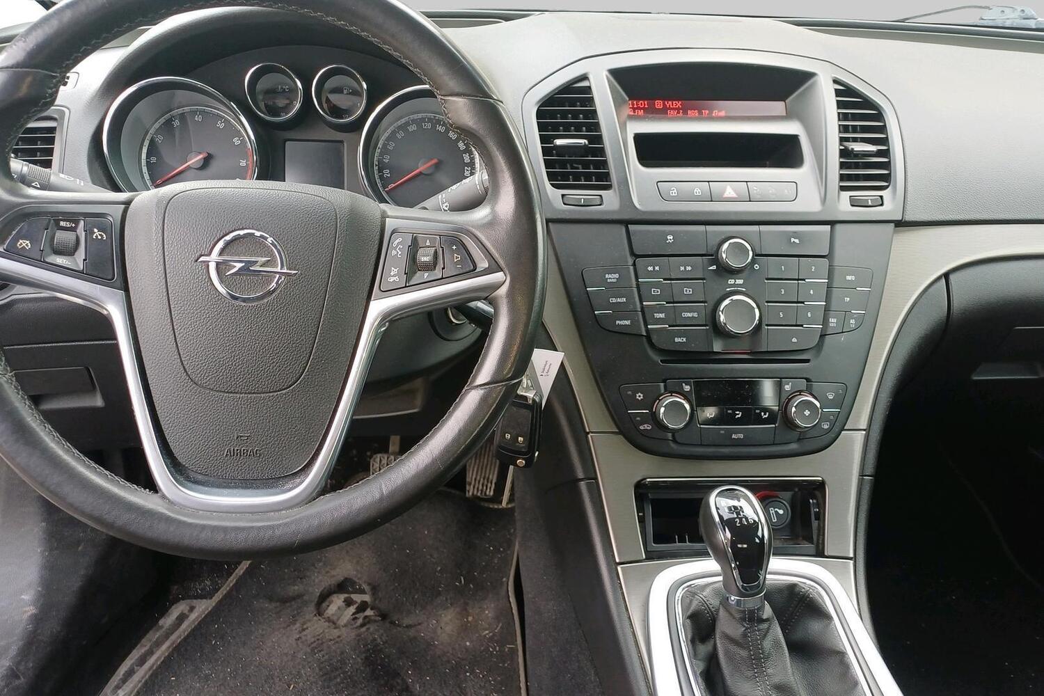 Opel Insignia vaihtoauto