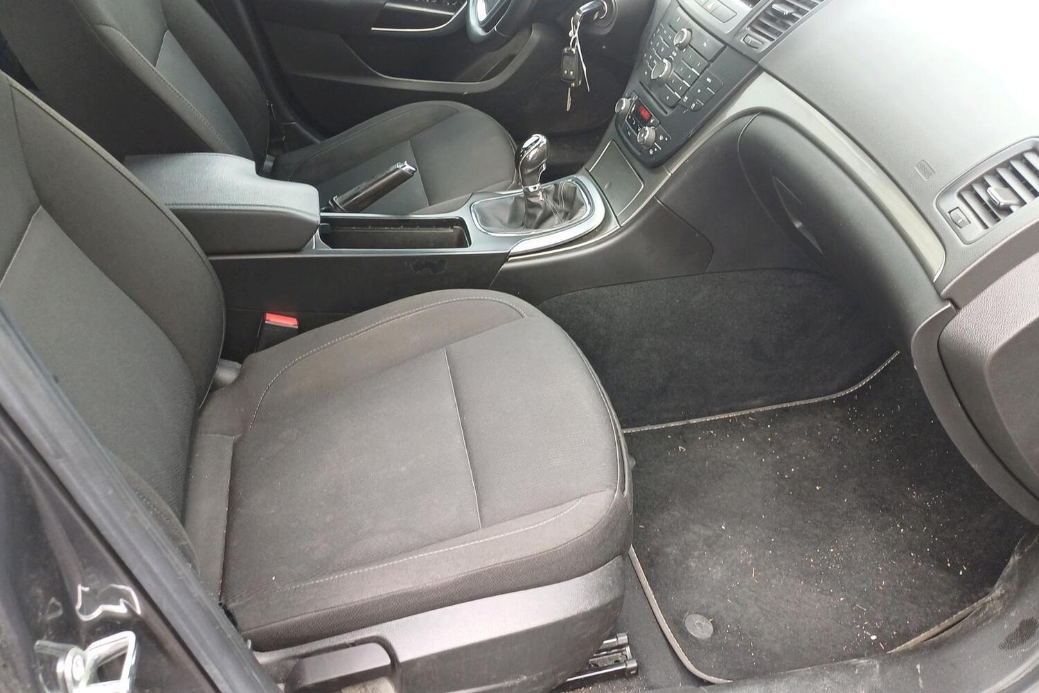 Opel Insignia vaihtoauto