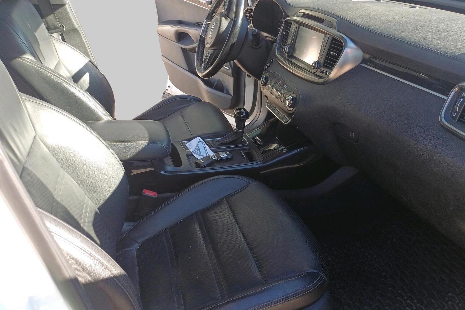Kia Sorento vaihtoauto