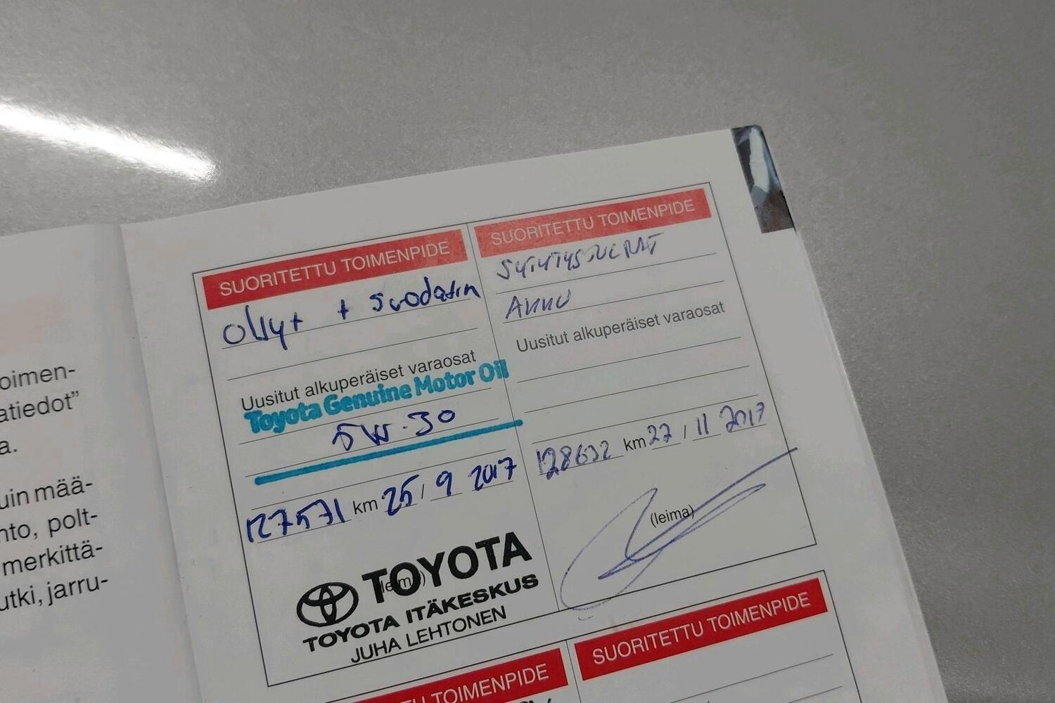 Toyota Avensis vaihtoauto