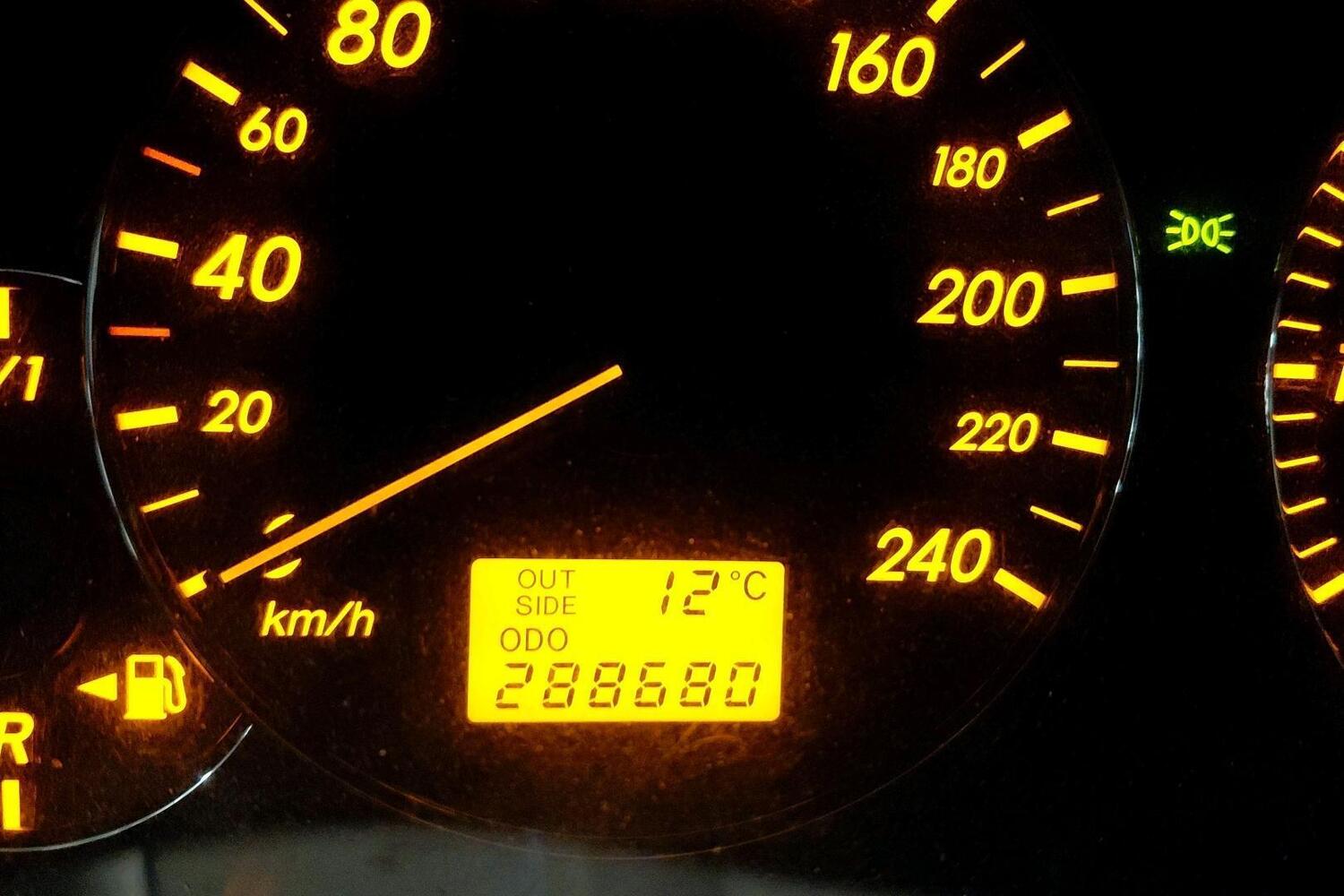 Toyota Avensis vaihtoauto