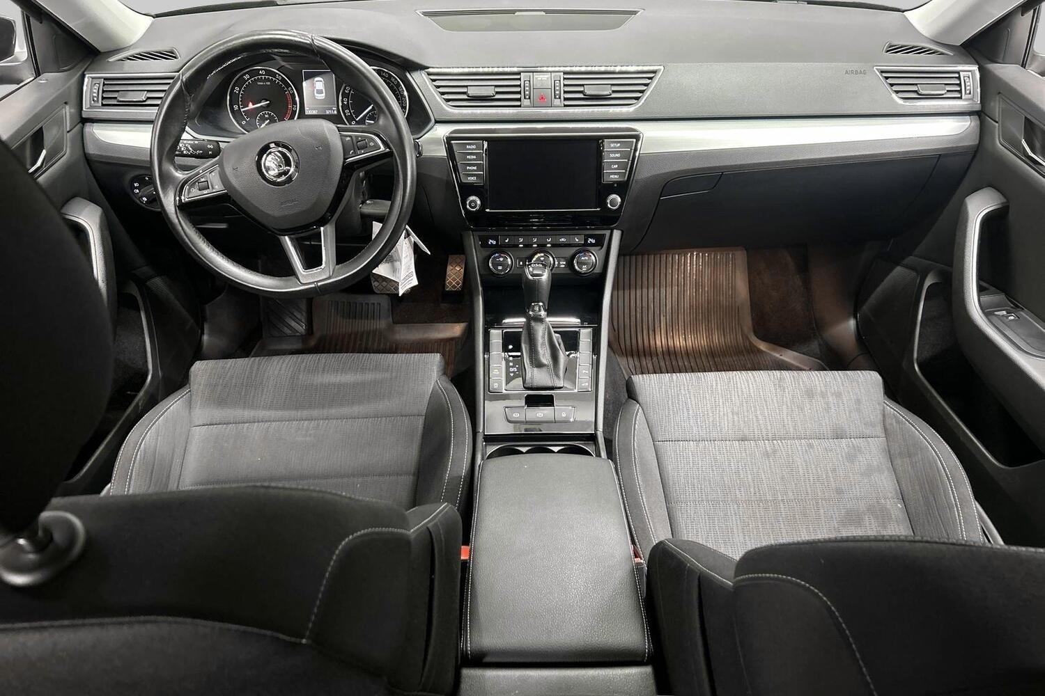 Skoda Superb vaihtoauto