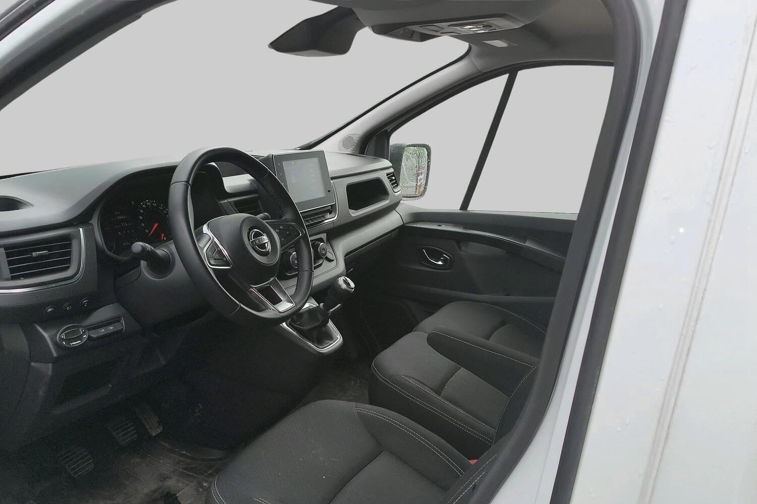 Nissan Primastar vaihtoauto