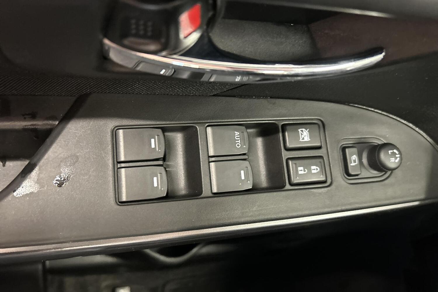 Suzuki S-Cross vaihtoauto