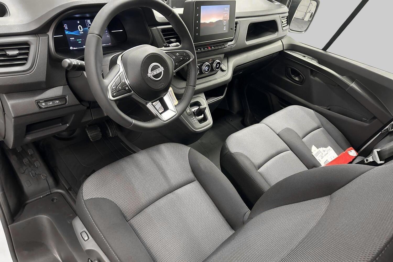 Nissan Primastar vaihtoauto