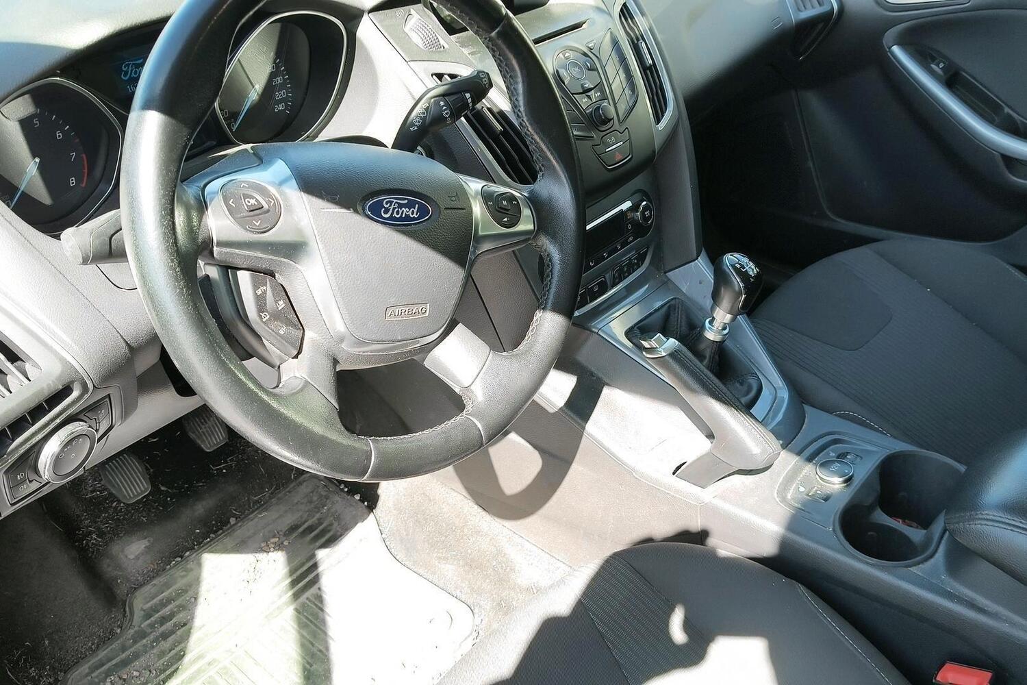 Ford Focus vaihtoauto