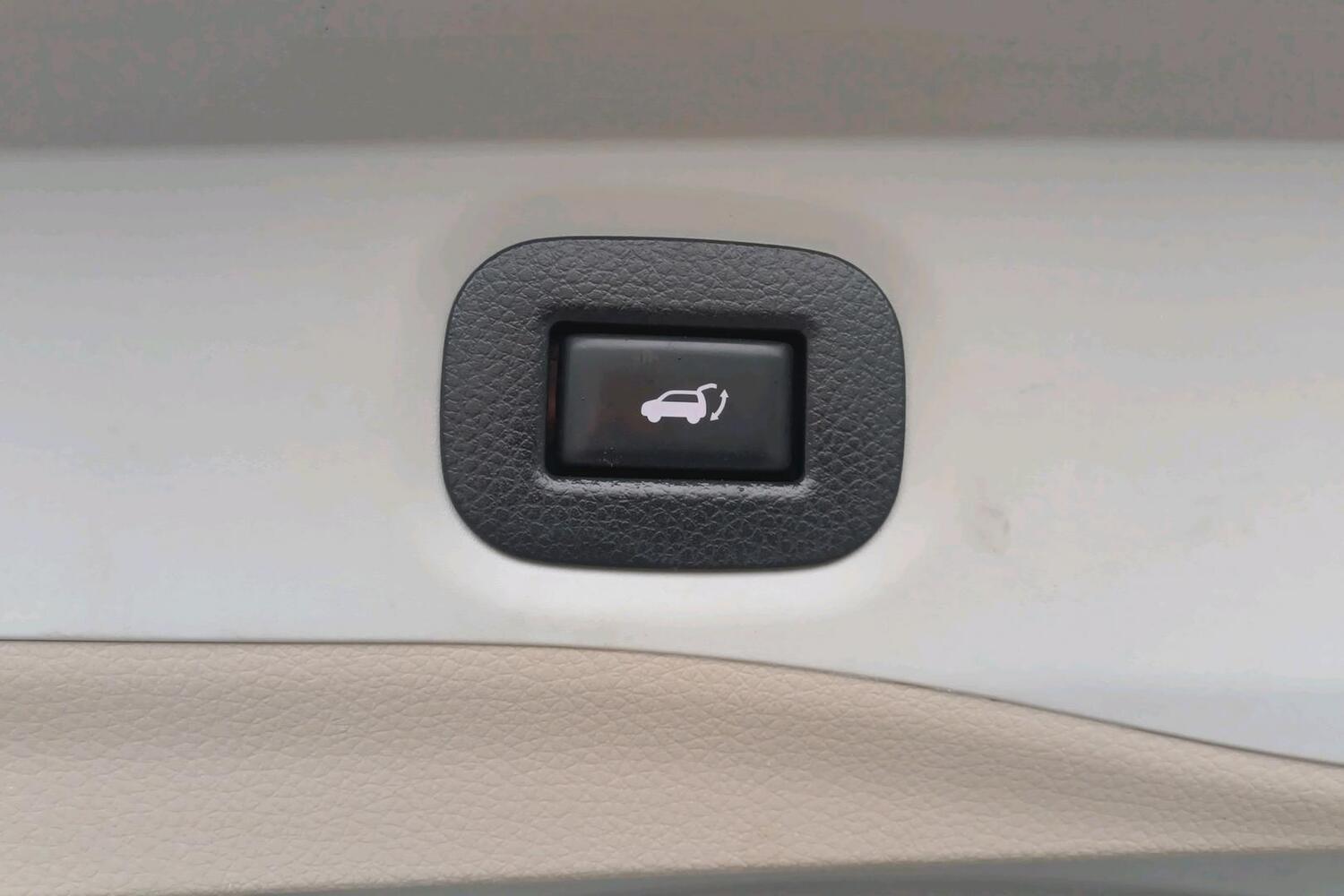 Nissan X-Trail vaihtoauto