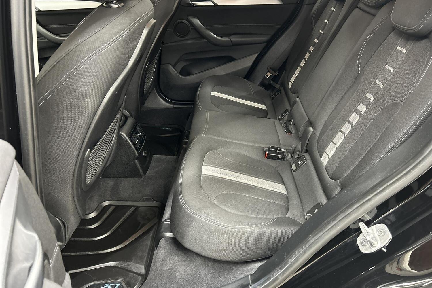 BMW X1 vaihtoauto