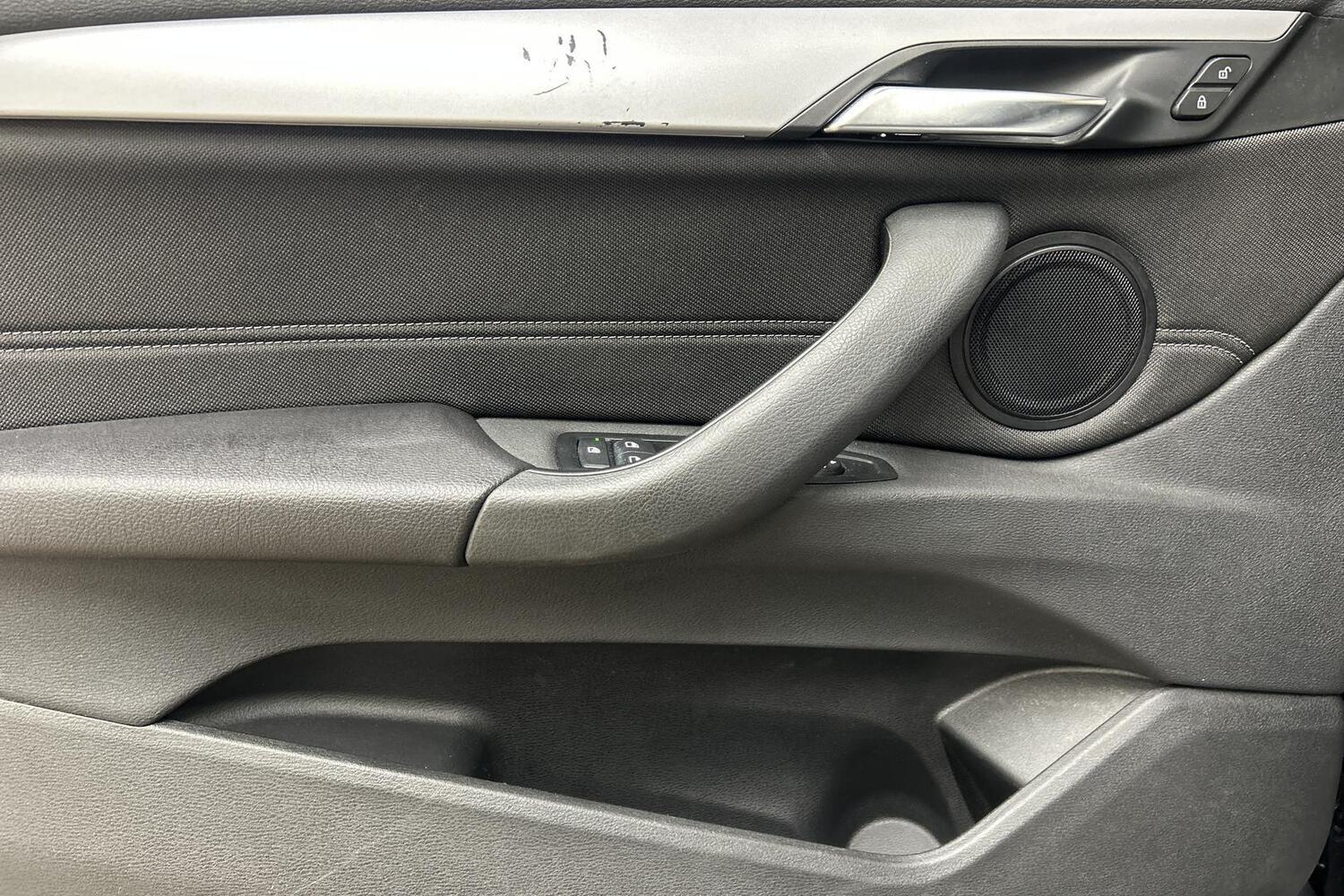 BMW X1 vaihtoauto
