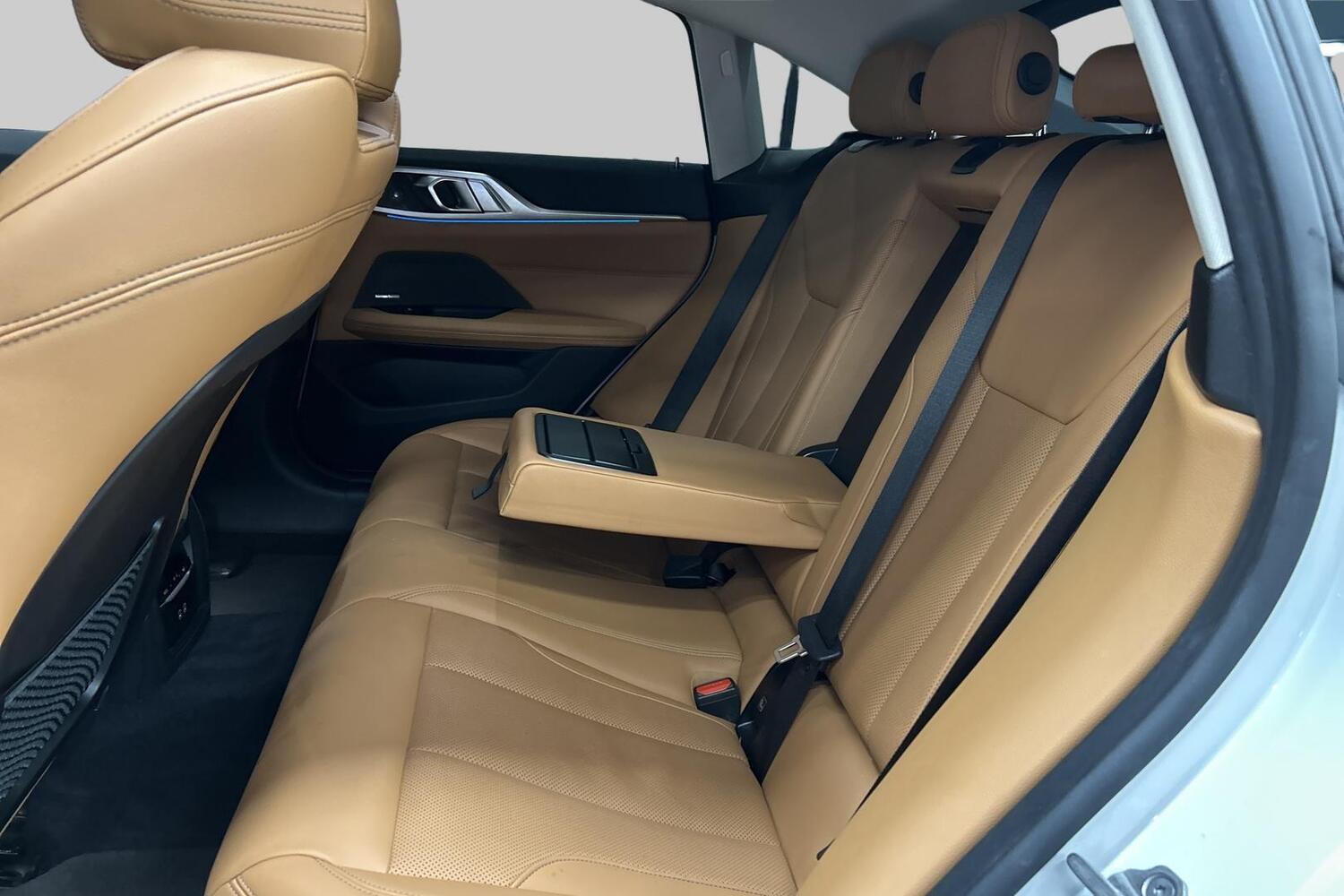 BMW i4 vaihtoauto