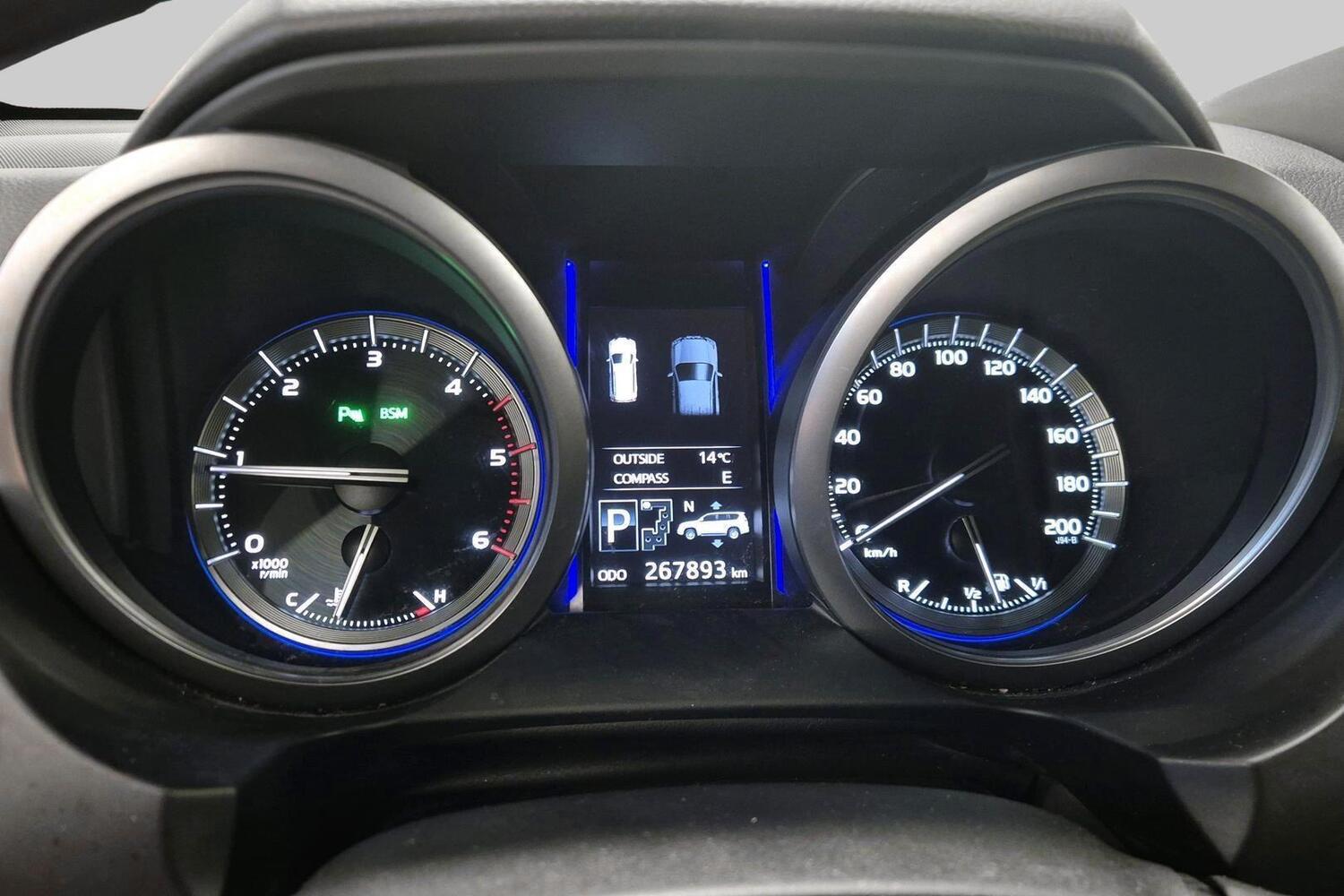 Toyota Land Cruiser vaihtoauto