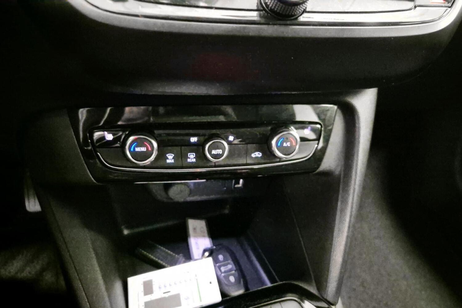Opel Corsa vaihtoauto