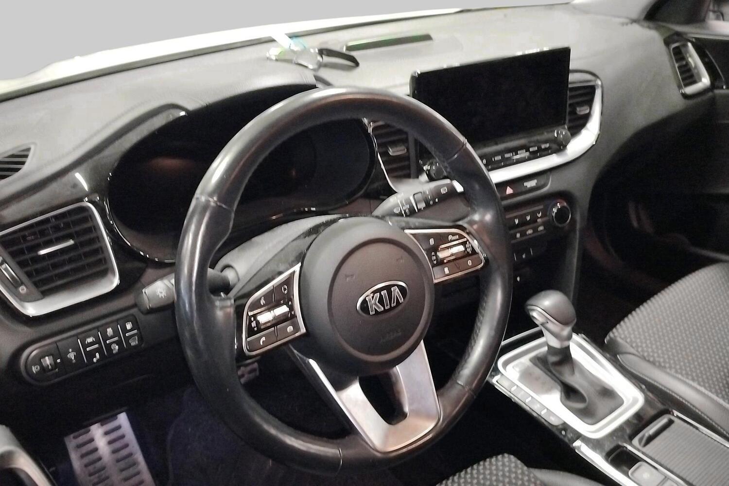 Kia XCeed vaihtoauto