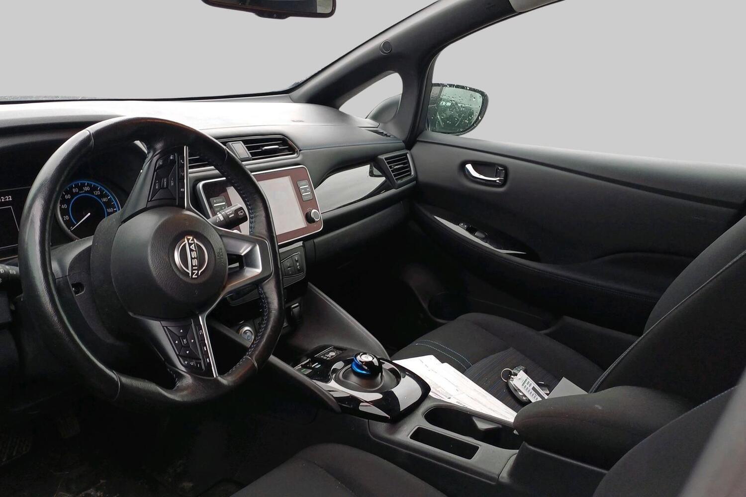 Nissan Leaf vaihtoauto