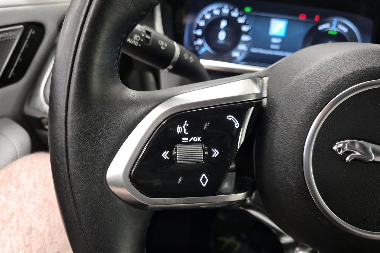 Jaguar I-PACE vaihtoauto