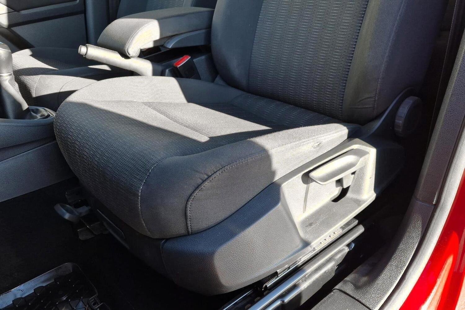 Volkswagen Caddy Maxi vaihtoauto