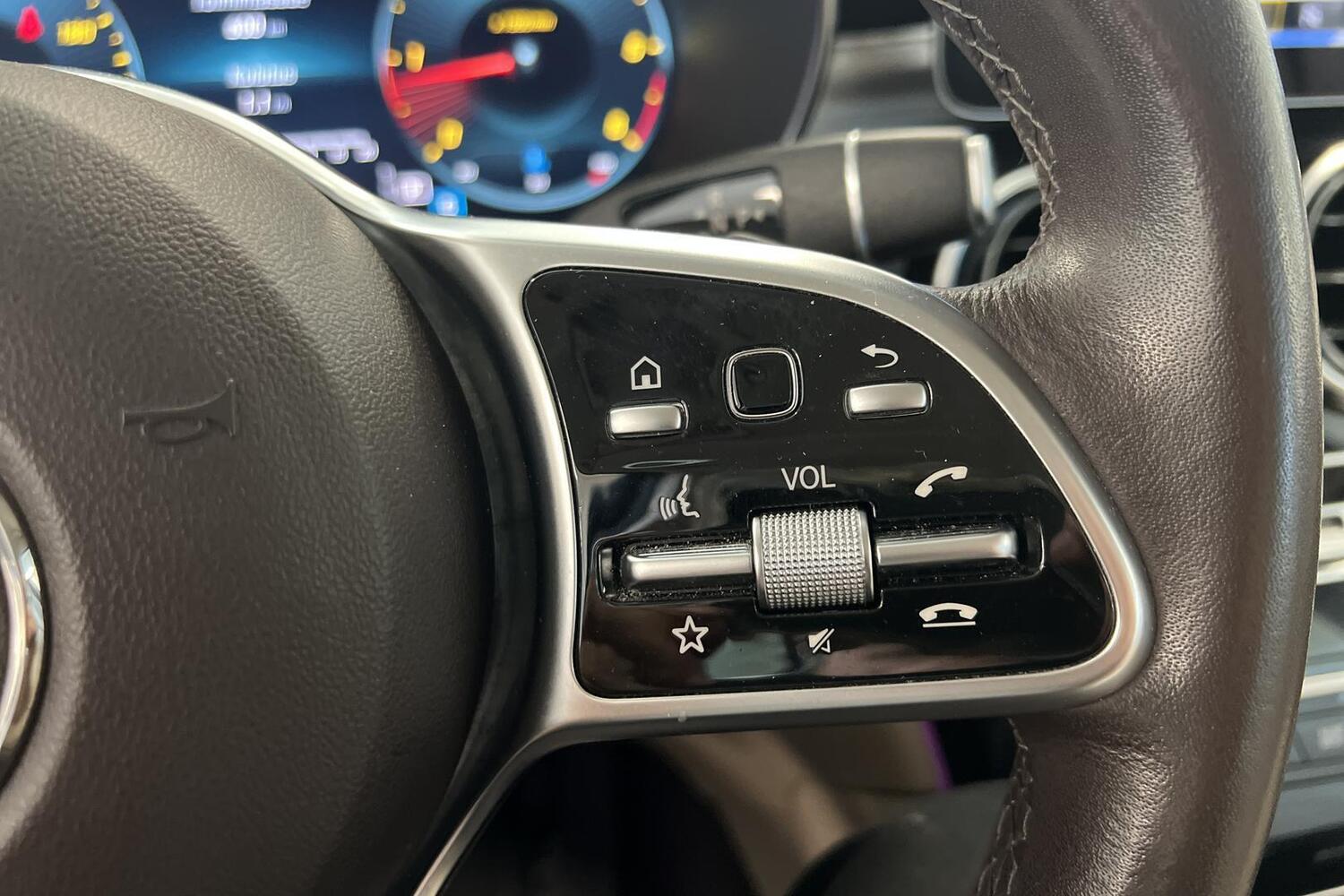 Mercedes-Benz GLC vaihtoauto