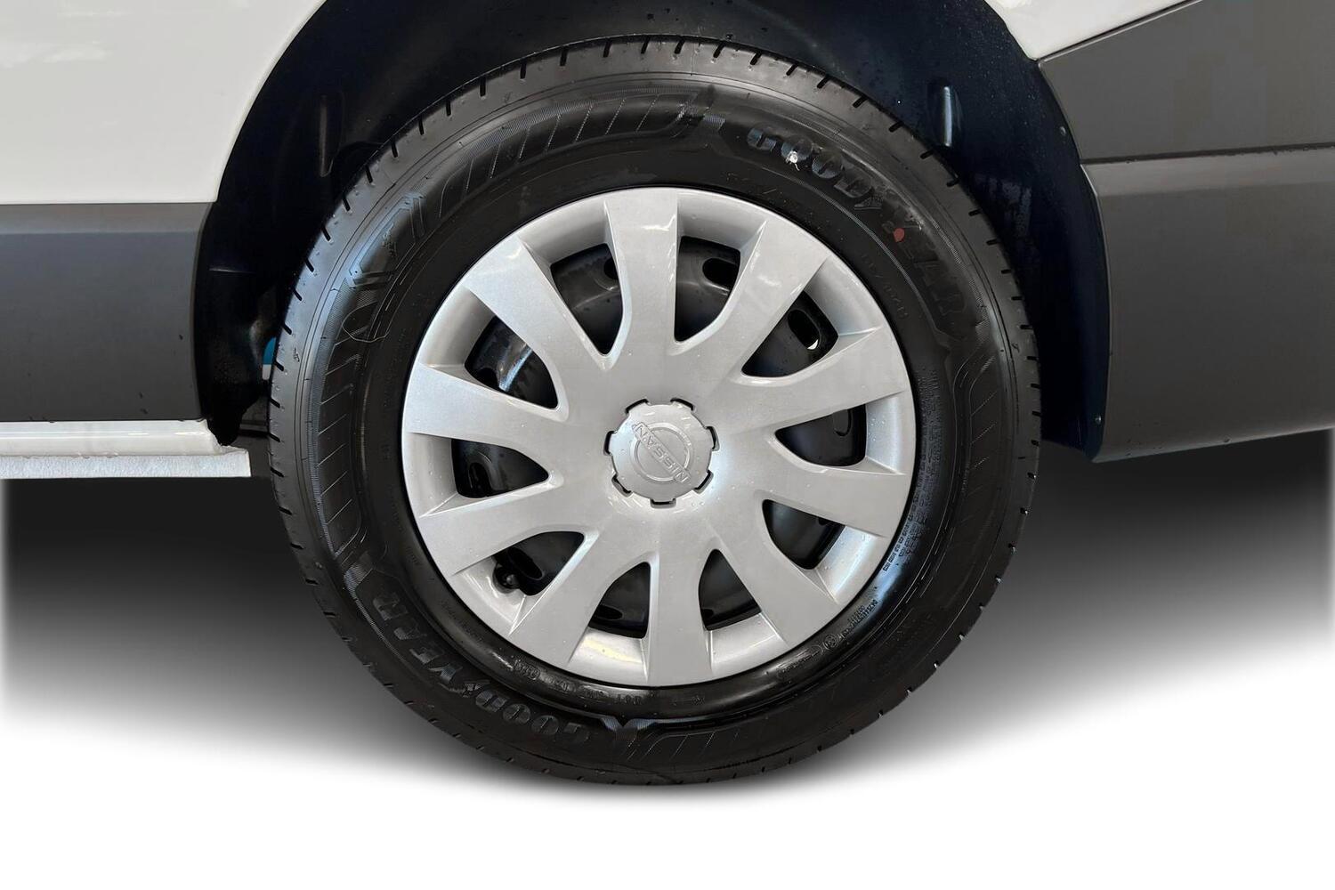 Nissan Primastar vaihtoauto