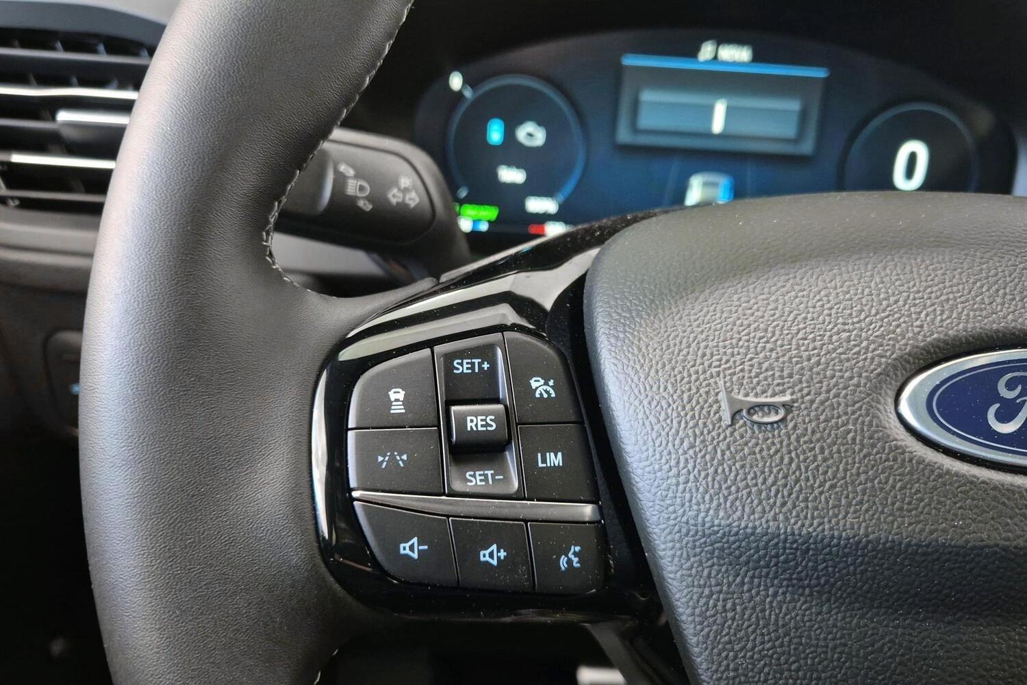 Ford Kuga vaihtoauto