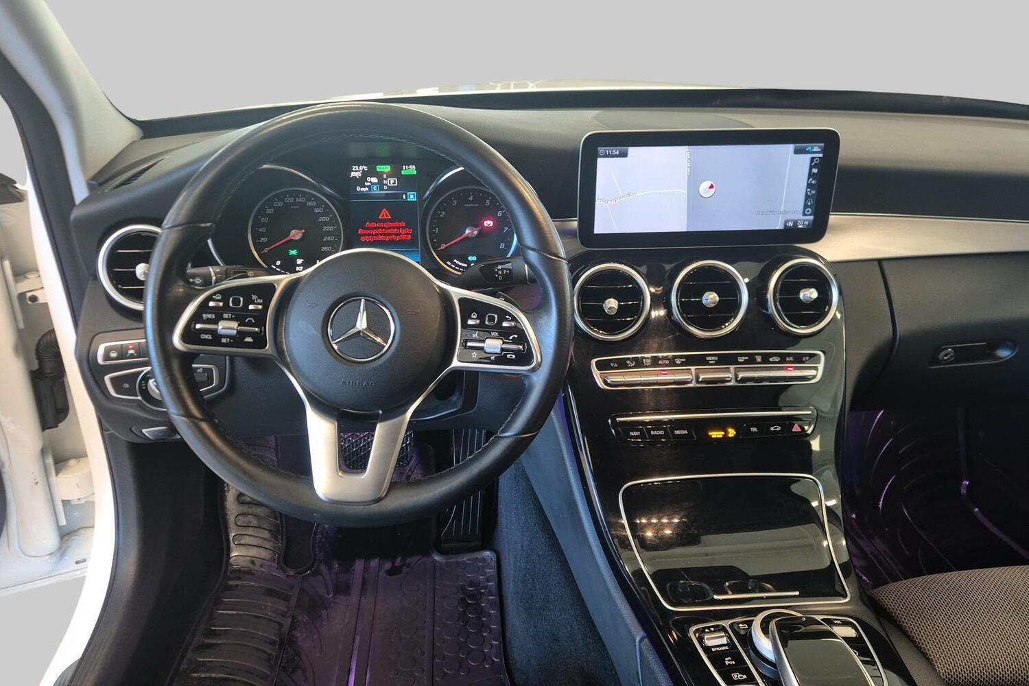 Mercedes-Benz C vaihtoauto