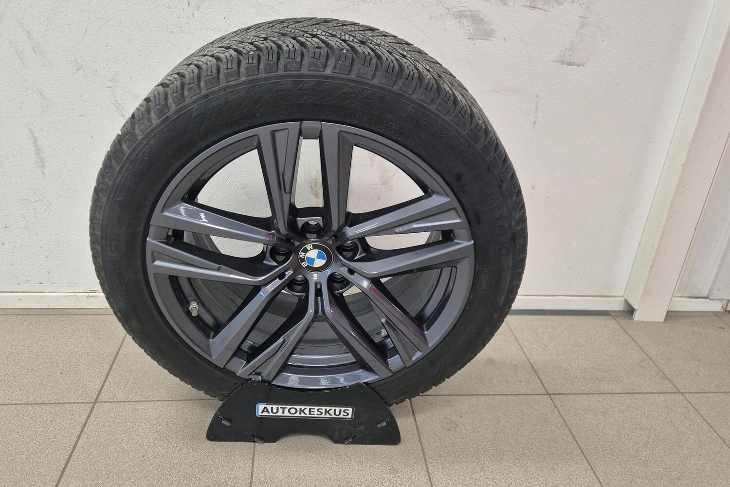 BMW i4 M50 vaihtoauto