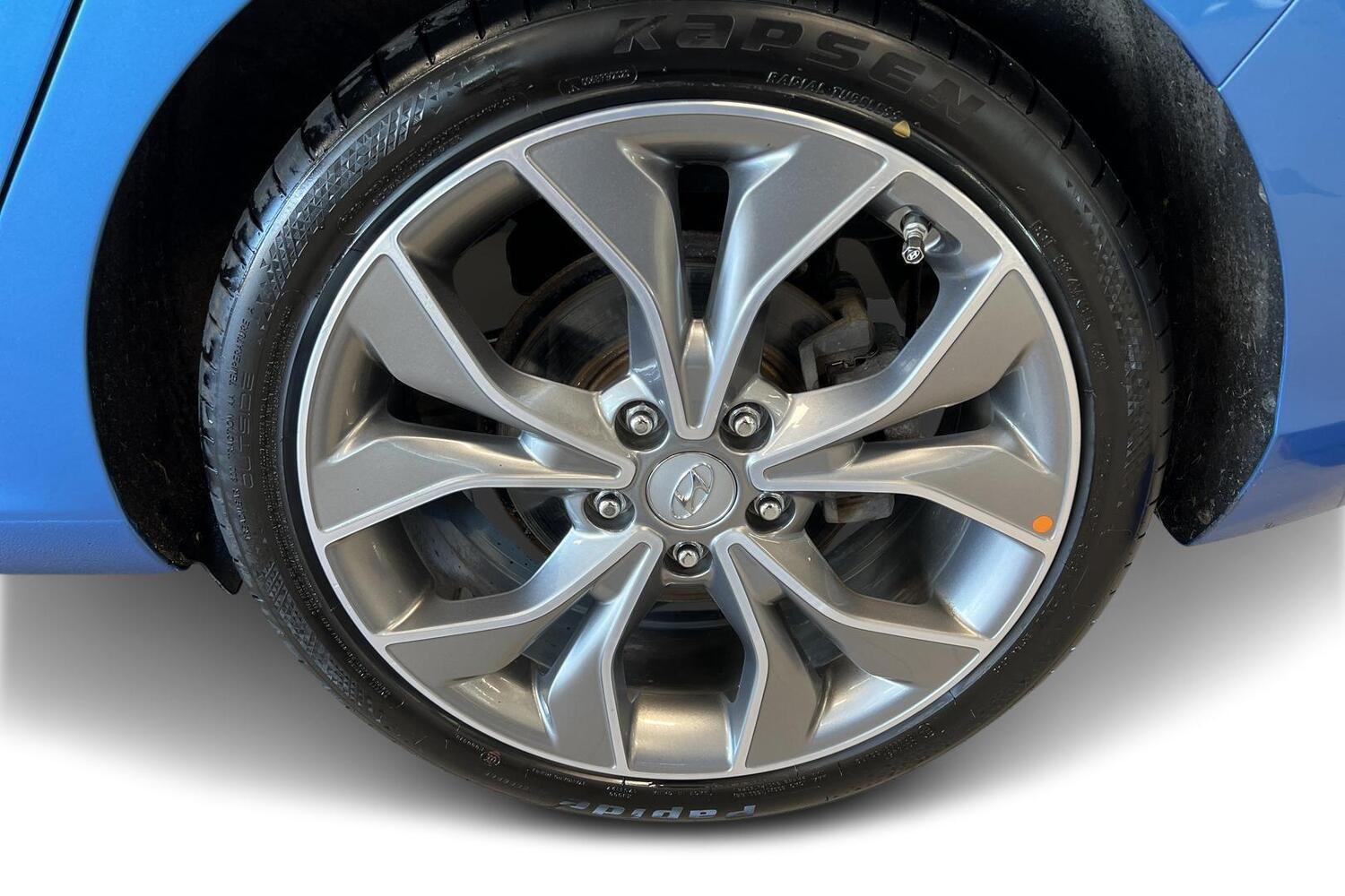 Hyundai i30 Fastback vaihtoauto