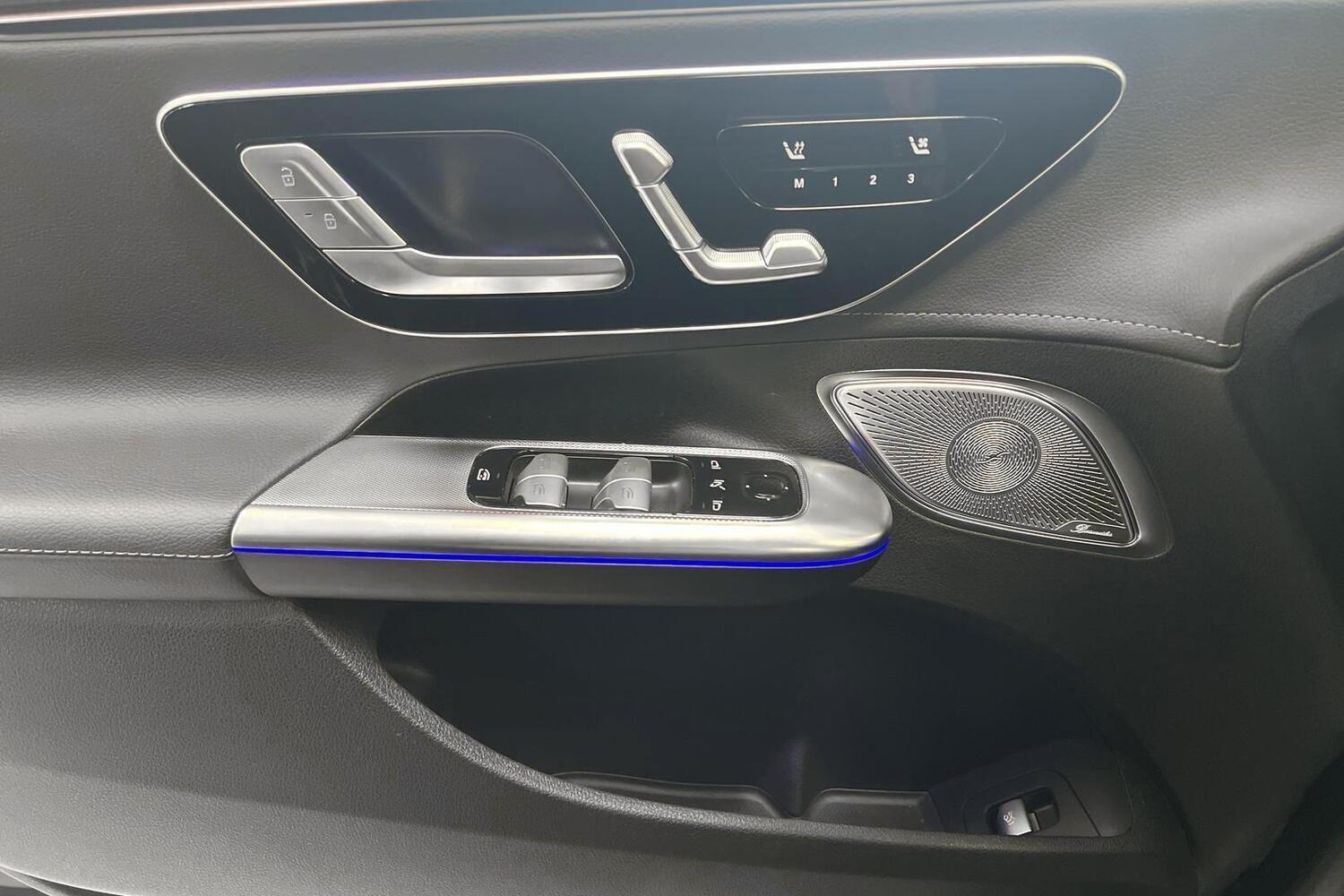 Mercedes-Benz EQE vaihtoauto