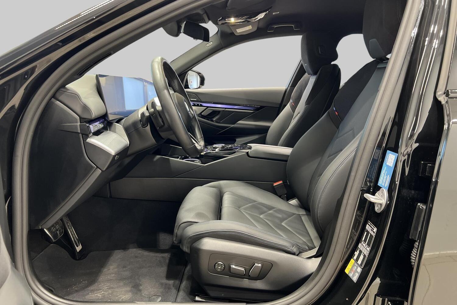 BMW i5 vaihtoauto