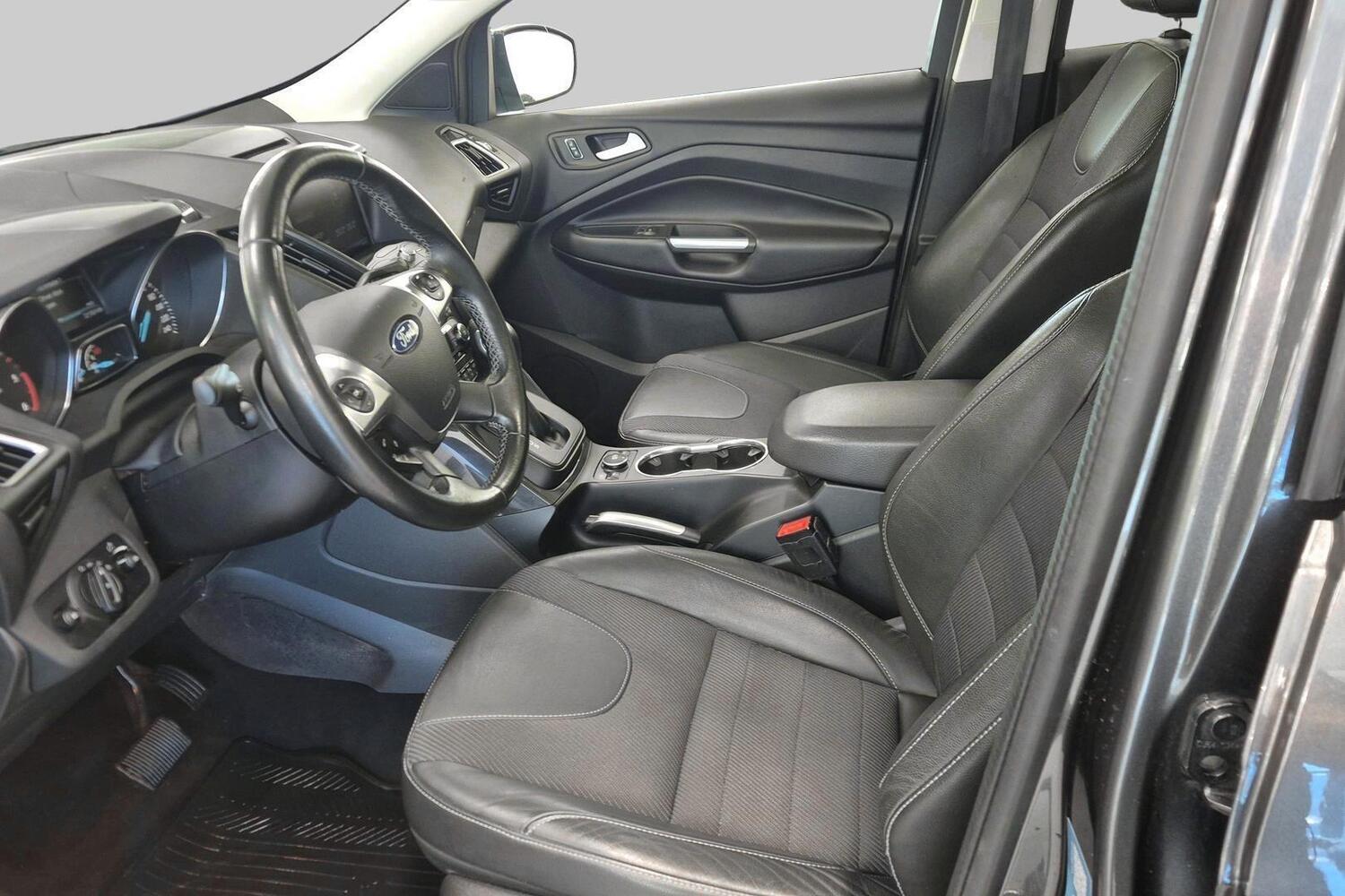 Ford Kuga vaihtoauto