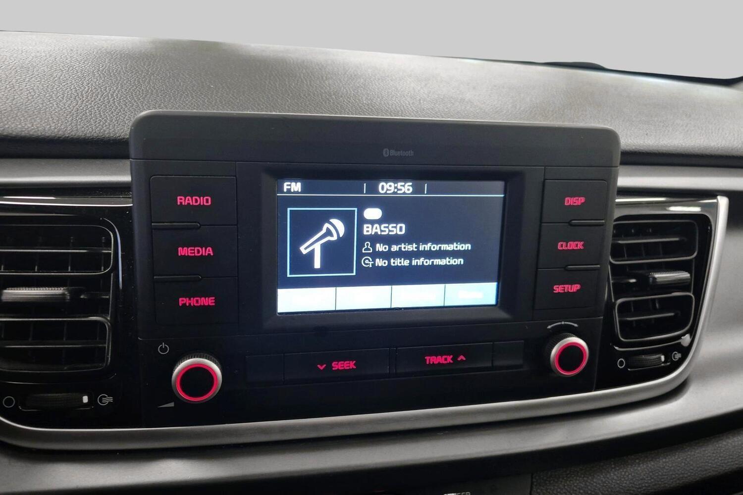 Kia Rio vaihtoauto