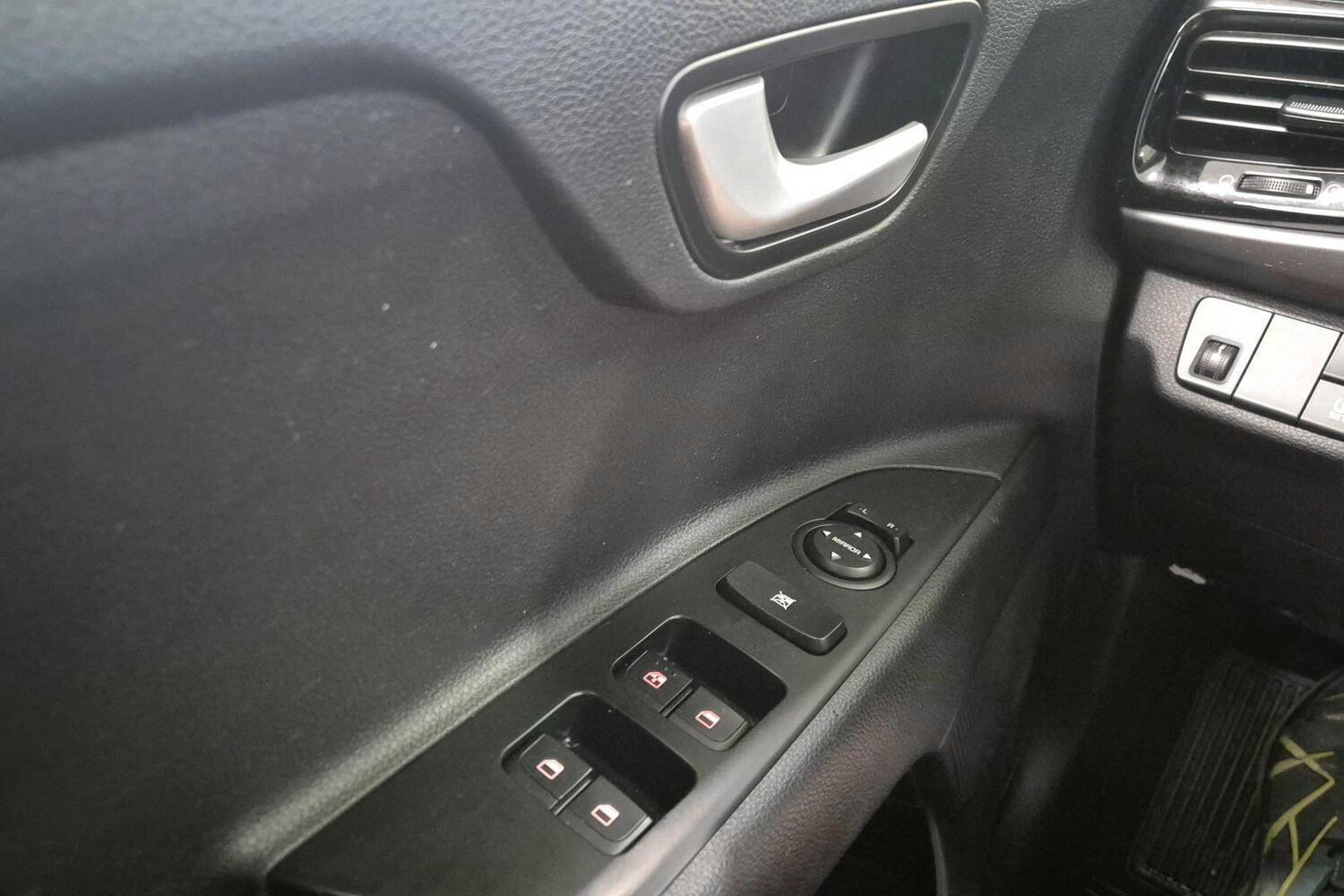 Kia Rio vaihtoauto