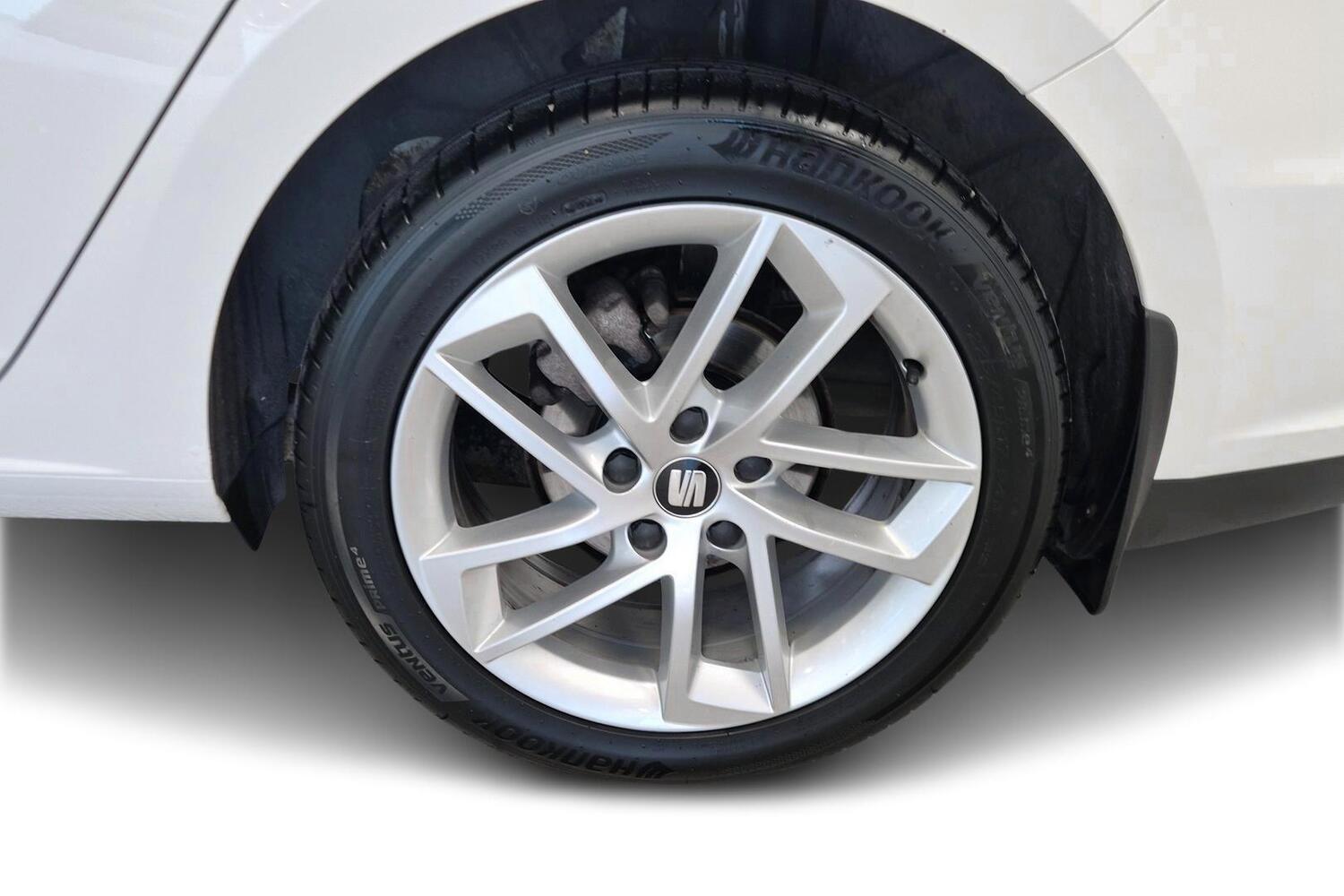 SEAT Leon ST vaihtoauto