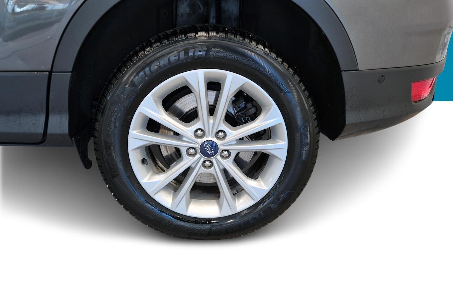 Ford Kuga vaihtoauto